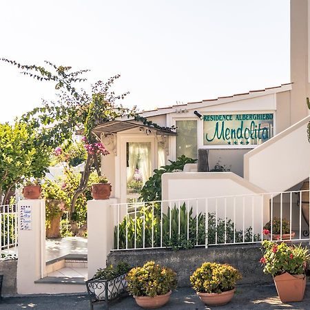 ليباري Hotel Residence Mendolita المظهر الخارجي الصورة