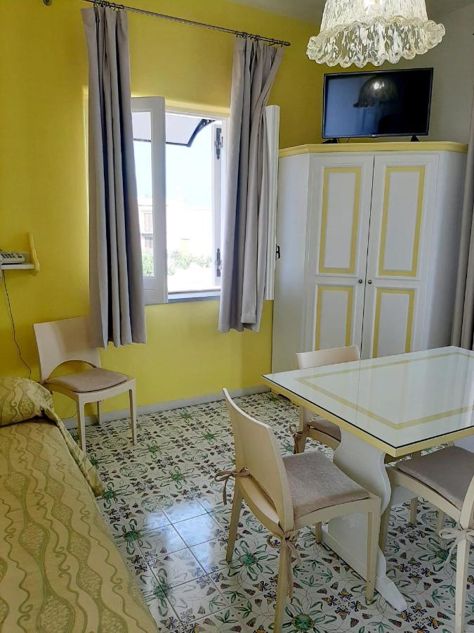 ليباري Hotel Residence Mendolita المظهر الخارجي الصورة