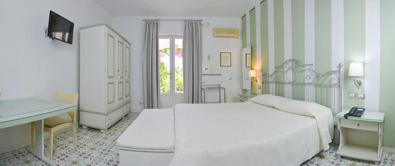 ليباري Hotel Residence Mendolita المظهر الخارجي الصورة