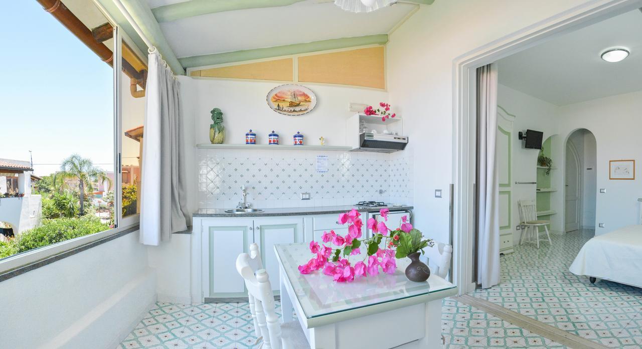 ليباري Hotel Residence Mendolita المظهر الخارجي الصورة